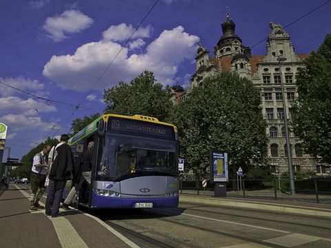 Leipziger Verkehrsbetriebe: Mobilitätspartner im Nahverkehr mit Solarisbus für Tagung & Konferenz Leipzig Convention